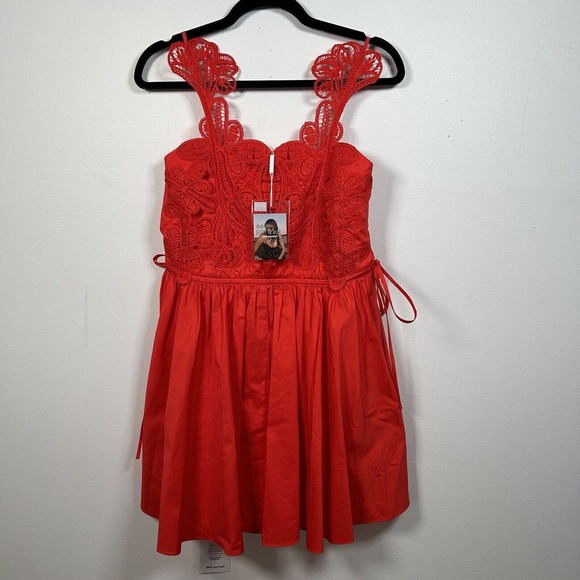 Self Portrait NWT Red Macrame Lace Mini Dress Sz 4 MSRP $465 - Picture 2 of 9